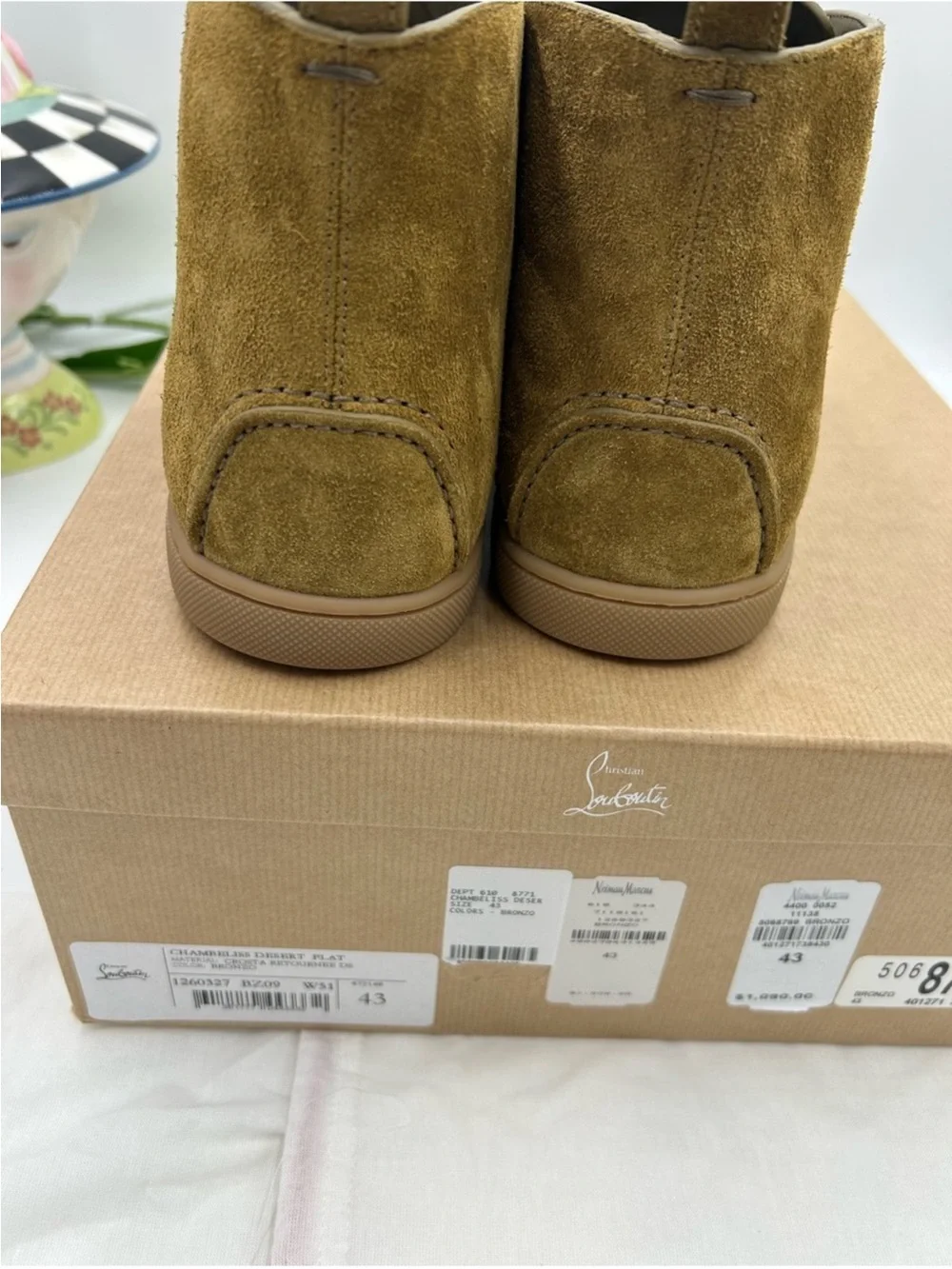 Men’s Christian Louboutin CHAMBELISS desert suede boots size 43 made in Italy